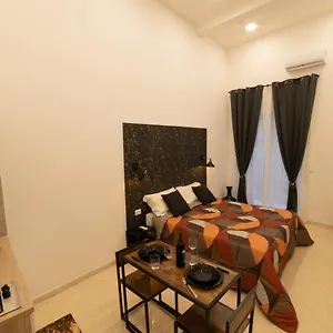 Olina 1 Napoli